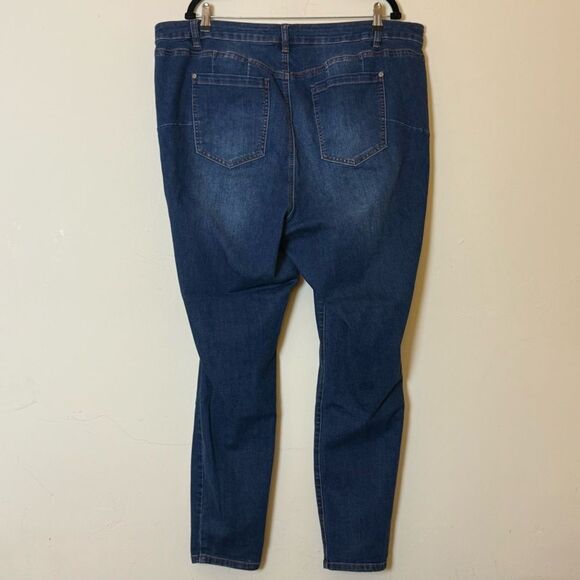 ELOQUII Gena Fit Peach Lift Button Fly Jeans, Size 22 Dark Wash - Picture 4 of 15